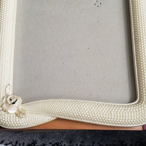 Frame - Picture 6 of 13